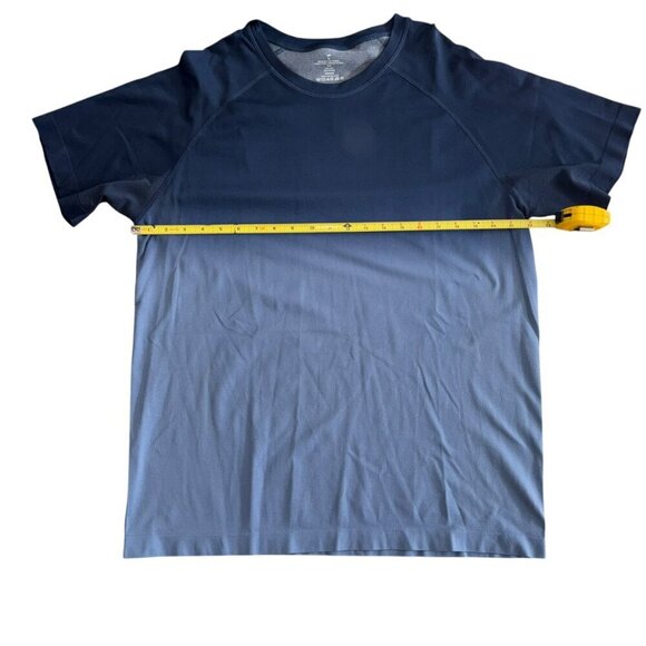 Mens Fabletics The Training Day Tee Set of 2 Mens Size XL NWOT - Picture 3 of 10